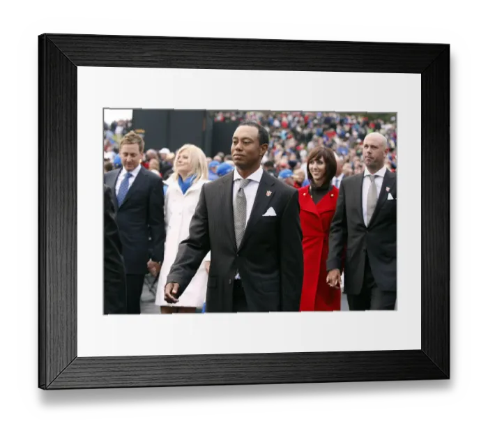 Framed Print : Tiger Wood Without His Wife Framed Print : Tiger Wood Without His Wife