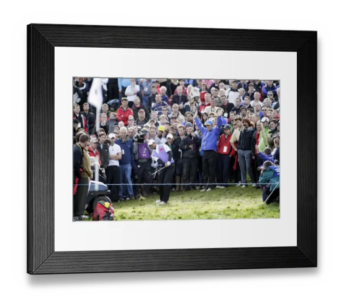 Framed Print : Tiger Woods In Trouble On 18th Framed Print : Tiger Woods In Trouble On 18th
