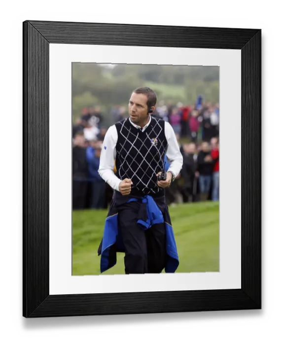 Framed Print : Sergio Garcia Gees Up The Fans