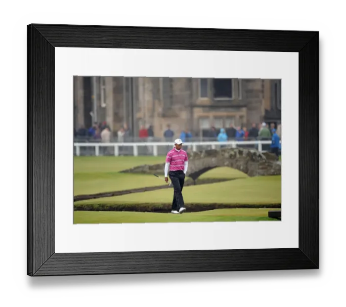 Framed Print : Tiger Woods Walks Onto The 1st Green Framed Print : Tiger Woods Walks Onto The 1st Green