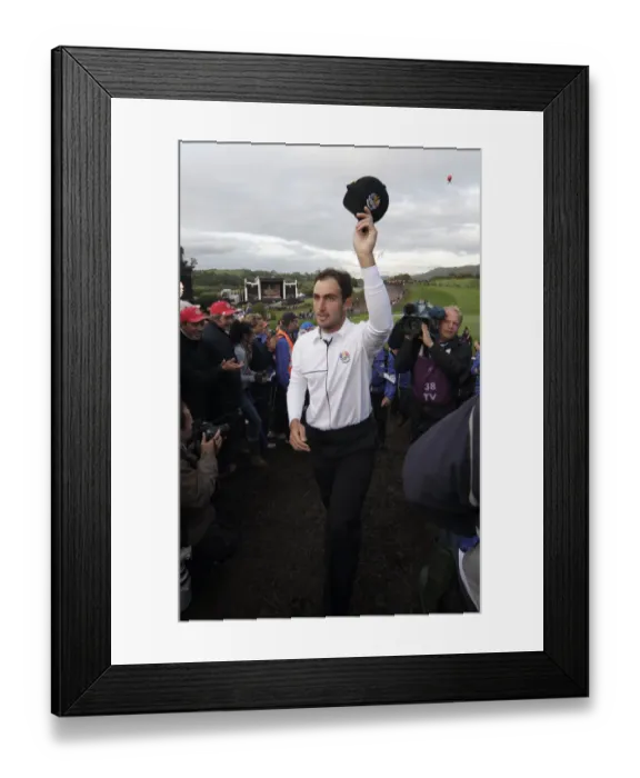 Framed Print : Edoardo Molinari Salutes The Fans