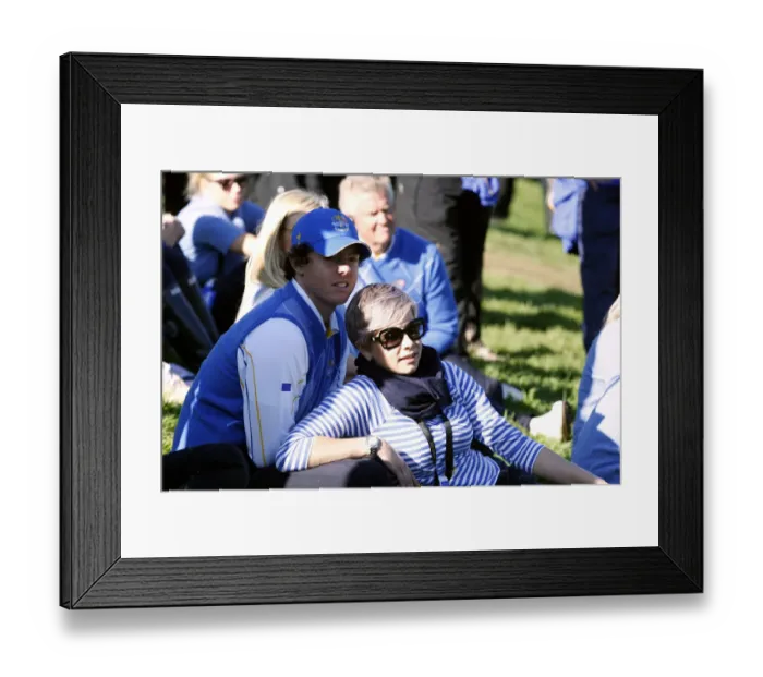 Framed Print : Rory Mcilroy With Girlfriend Framed Print : Rory Mcilroy With Girlfriend