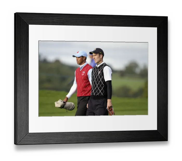 Framed Print : Ross Fisher Walks With Tiger Woods Framed Print : Ross Fisher Walks With Tiger Woods