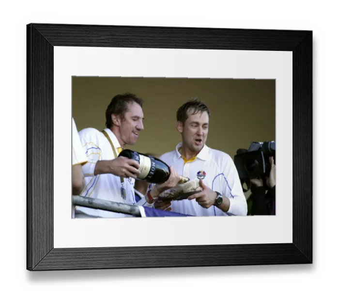 Framed Print : Ian Poulter Fills His Shoe With Champagne Framed Print : Ian Poulter Fills His Shoe With Champagne