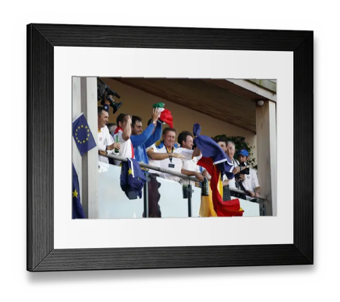 Framed Print : Ian Poulter Shakes Off Champagne Framed Print : Ian Poulter Shakes Off Champagne