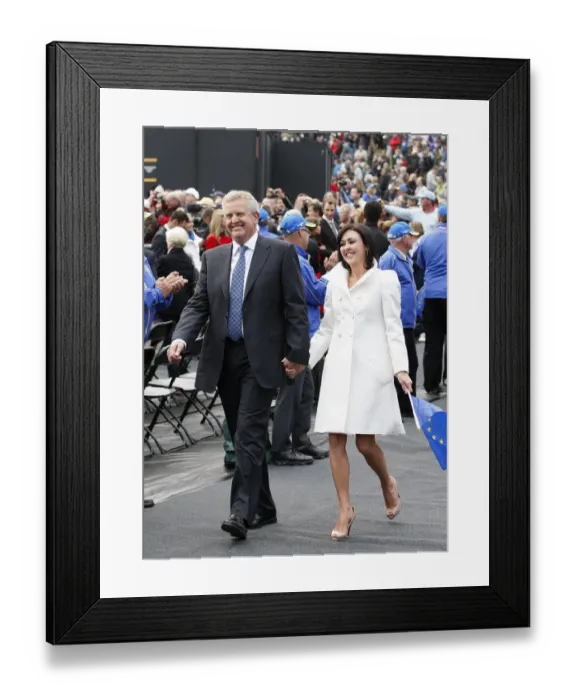 Framed Print : Colin Montgomerie & Wife Gaynor