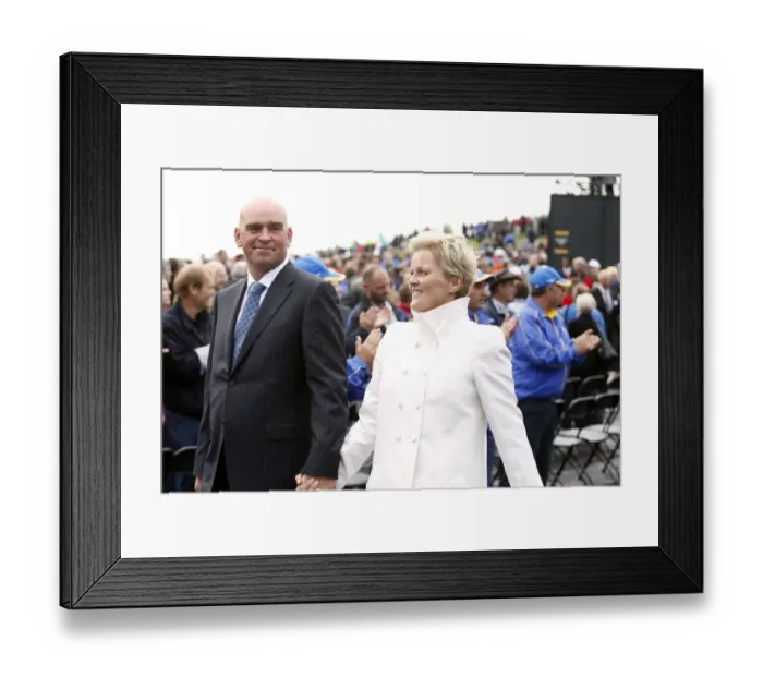 Framed Print : Thomas Bjorn & Wife Pernilla Framed Print : Thomas Bjorn & Wife Pernilla