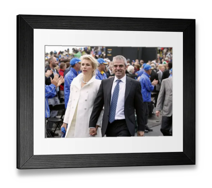 Framed Print : Paul Mcginley & Wife Alison Framed Print : Paul Mcginley & Wife Alison
