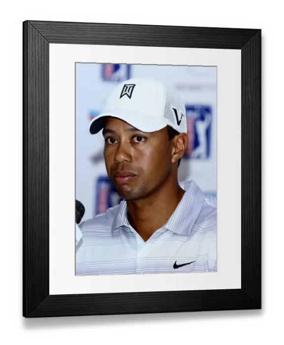 Framed Print : Tiger Woods Framed Print : Tiger Woods