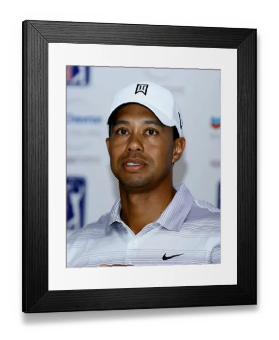 Framed Print : Tiger Woods Framed Print : Tiger Woods