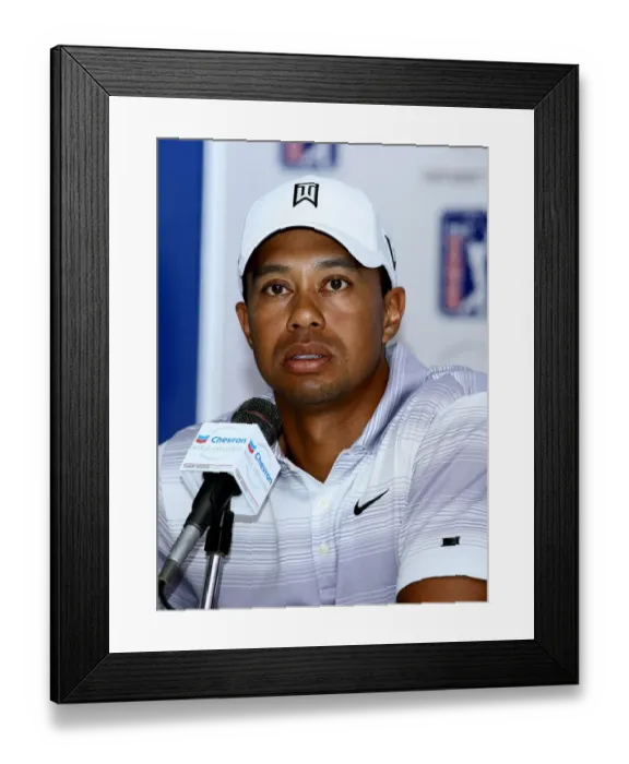 Framed Print : Tiger Woods Framed Print : Tiger Woods