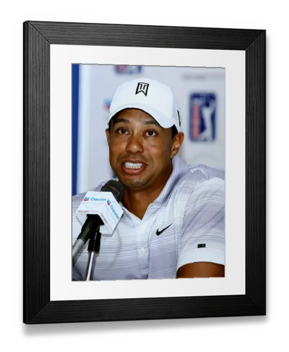 Framed Print : Tiger Woods Framed Print : Tiger Woods