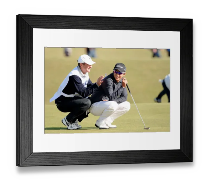 Framed Print : Jin Jeong & Caddie
