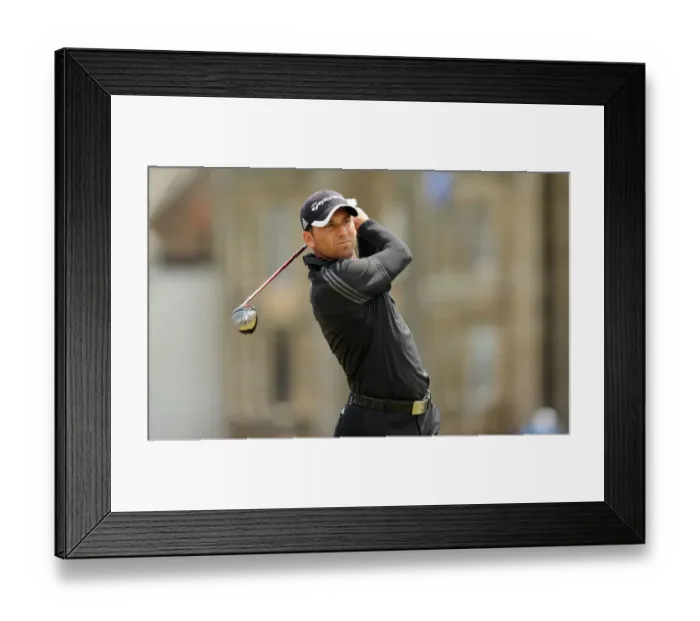 Framed Print : Sergio Garcia Framed Print : Sergio Garcia