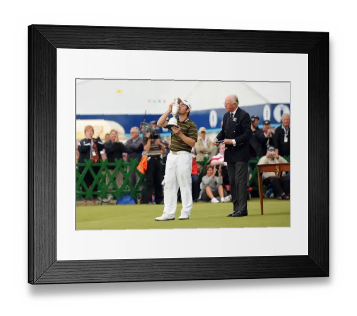 Framed Print : Louis Oosthuizen & Open Trophy Framed Print : Louis Oosthuizen & Open Trophy