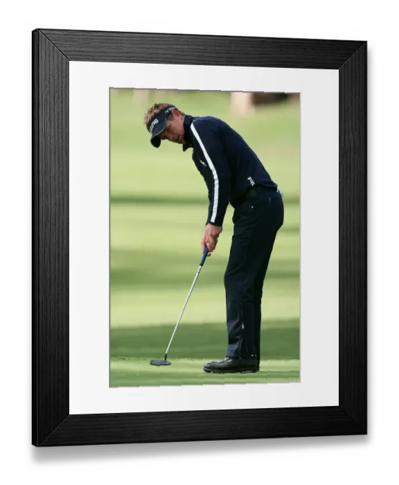 Framed Print : Luke Donald Framed Print : Luke Donald