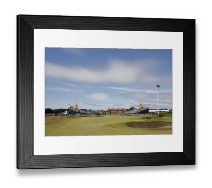 Framed Print : The 18th Hole & Grandstands Framed Print : The 18th Hole & Grandstands
