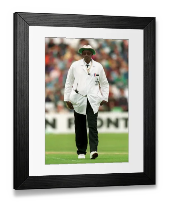 Framed Print : Steve Bucknor Framed Print : Steve Bucknor