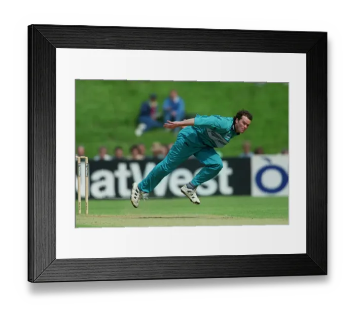 Framed Print : Dion Nash New Zealand 12 May 1999 Date: 12 May 1999 Framed Print : Dion Nash New Zealand 12 May 1999 Date: 12 May 1999