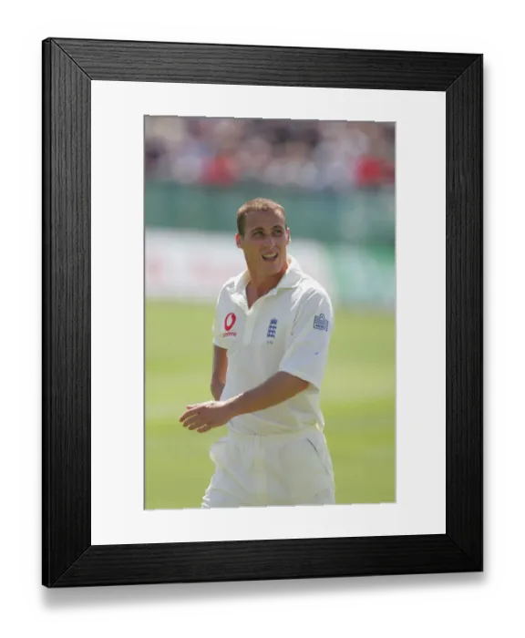 Framed Print : Simon Jones Framed Print : Simon Jones