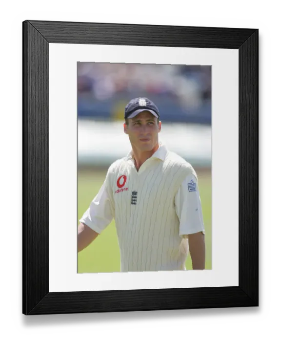 Framed Print : Simon Jones Framed Print : Simon Jones