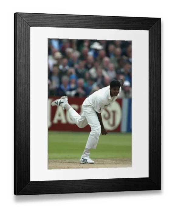 Framed Print : Dilhara Fernando
