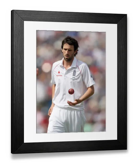 Framed Print : Graeme Onions Framed Print : Graeme Onions