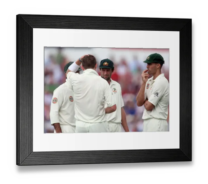 Framed Print : Ricky Ponting, Siddell & Hilfenhaus Ricky Ponting, Siddell