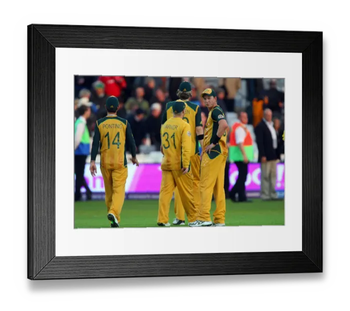 Framed Print : Ricky Ponting, David Warner & Brett Lee After Defeate Ri Framed Print : Ricky Ponting, David Warner & Brett Lee After Defeate Ri