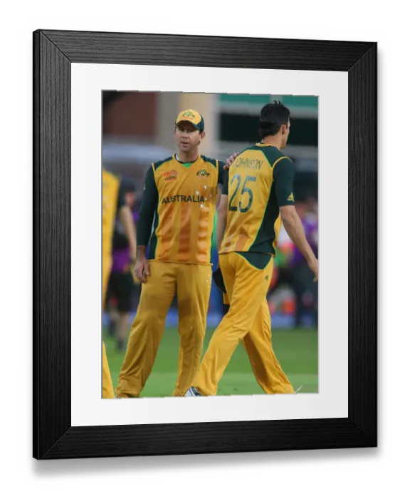 Framed Print : Ricky Ponting Consoles Mitchell Johnson Framed Print : Ricky Ponting Consoles Mitchell Johnson