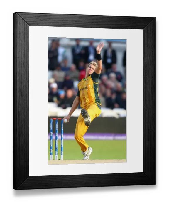 Framed Print : Brett Lee Australia Australia V Sri Lanka 20 20 Trent Bridge Framed Print : Brett Lee Australia Australia V Sri Lanka 20 20 Trent Bridge