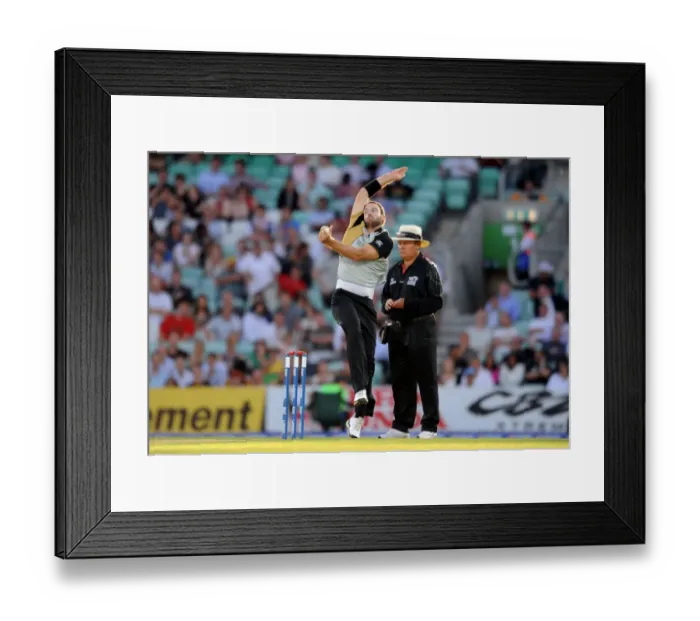 Framed Print : Dan Vettori Framed Print : Dan Vettori