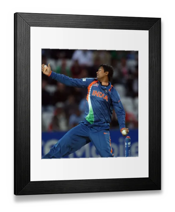 Framed Print : Pragyan Ojha Framed Print : Pragyan Ojha