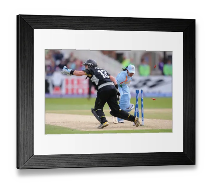 Framed Print : Rachel Priest Runs Out Reema Malhotra Framed Print : Rachel Priest Runs Out Reema Malhotra