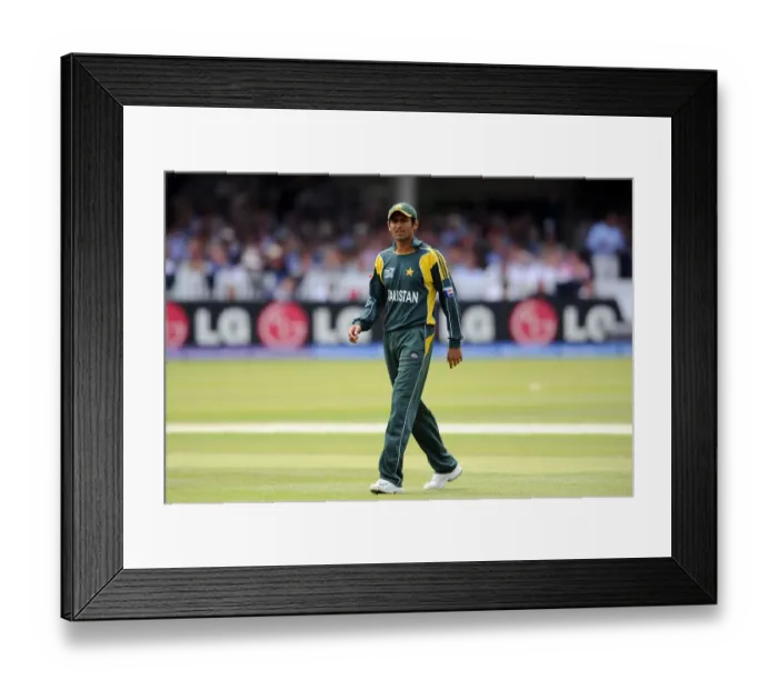 Framed Print : Shoaib Malik Framed Print : Shoaib Malik