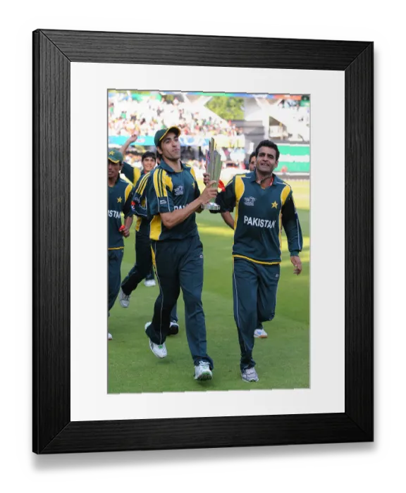Framed Print : Umar Gul Celebrate With World Cup