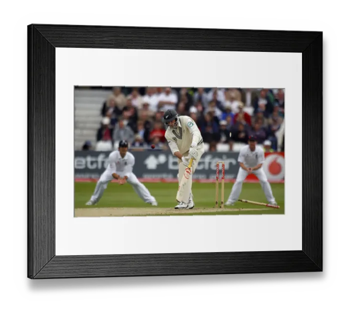Framed Print : Gareth Hopkins Framed Print : Gareth Hopkins