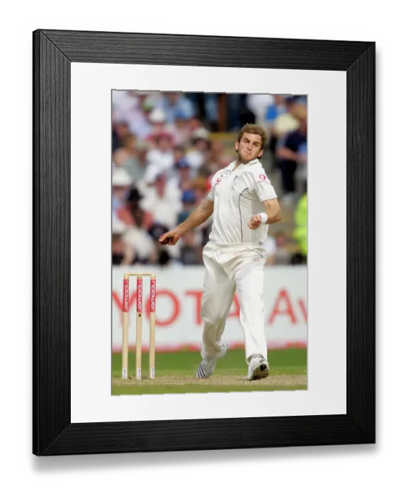 Framed Print : Liam Plunkett Framed Print : Liam Plunkett