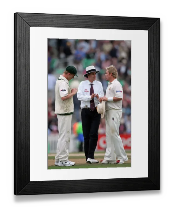 Framed Print : Billy Bowden, Shane Warne & Brett Lee