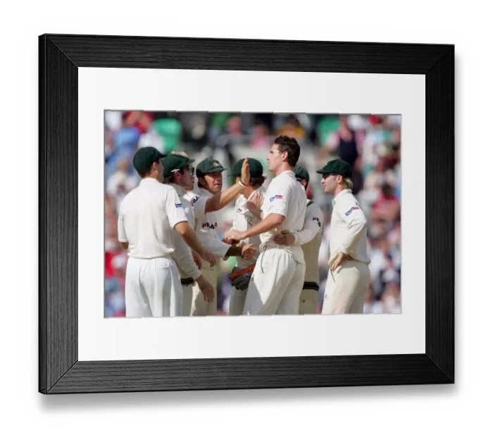 Framed Print : Shaun Tait & Team Celebrate Framed Print : Shaun Tait & Team Celebrate