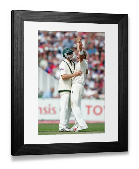 Framed Print : Shane Warne Takes His 600th Test Wicket Framed Print : Shane Warne Takes His 600th Test Wicket