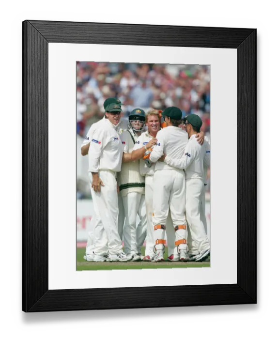 Framed Print : Shane Warne Takes His 600th Test Wicket Framed Print : Shane Warne Takes His 600th Test Wicket