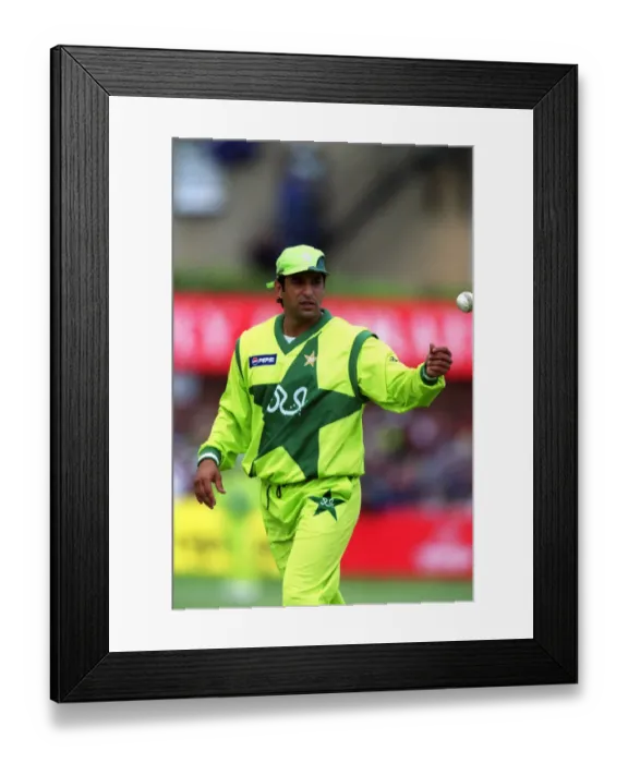 Framed Print : Wasim Akram Framed Print : Wasim Akram