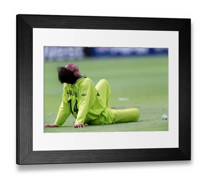 Framed Print : Shoaib Akhtar Framed Print : Shoaib Akhtar
