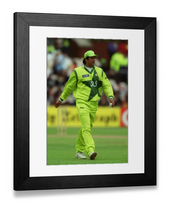 Framed Print : Wasim Akram Framed Print : Wasim Akram