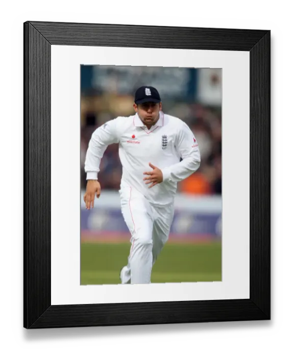 Framed Print : Tim Bresnan Framed Print : Tim Bresnan