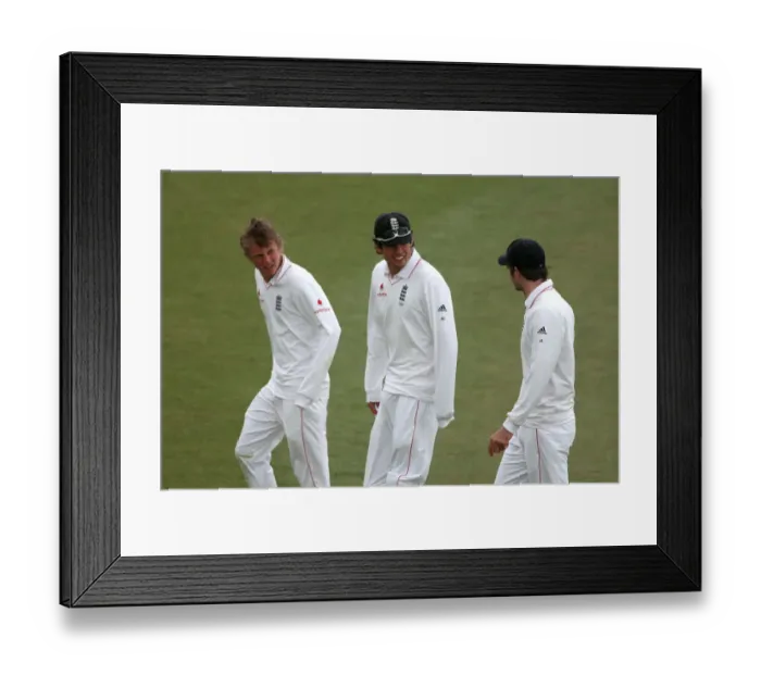 Framed Print : Borthwick, Anderson & Prior Walk Off In Rain Borthwick Framed Print : Borthwick, Anderson & Prior Walk Off In Rain Borthwick