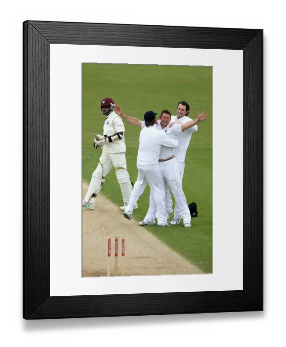Framed Print : Tim Bresnan Celebrates Test Win
