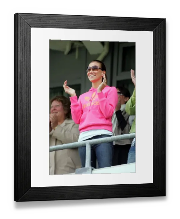 Framed Print : Jessica Taylor, Kevin Pietersen Fiance Celebrates Reaching 2 Framed Print : Jessica Taylor, Kevin Pietersen Fiance Celebrates Reaching 2
