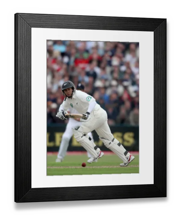 Framed Print : Ross Taylor